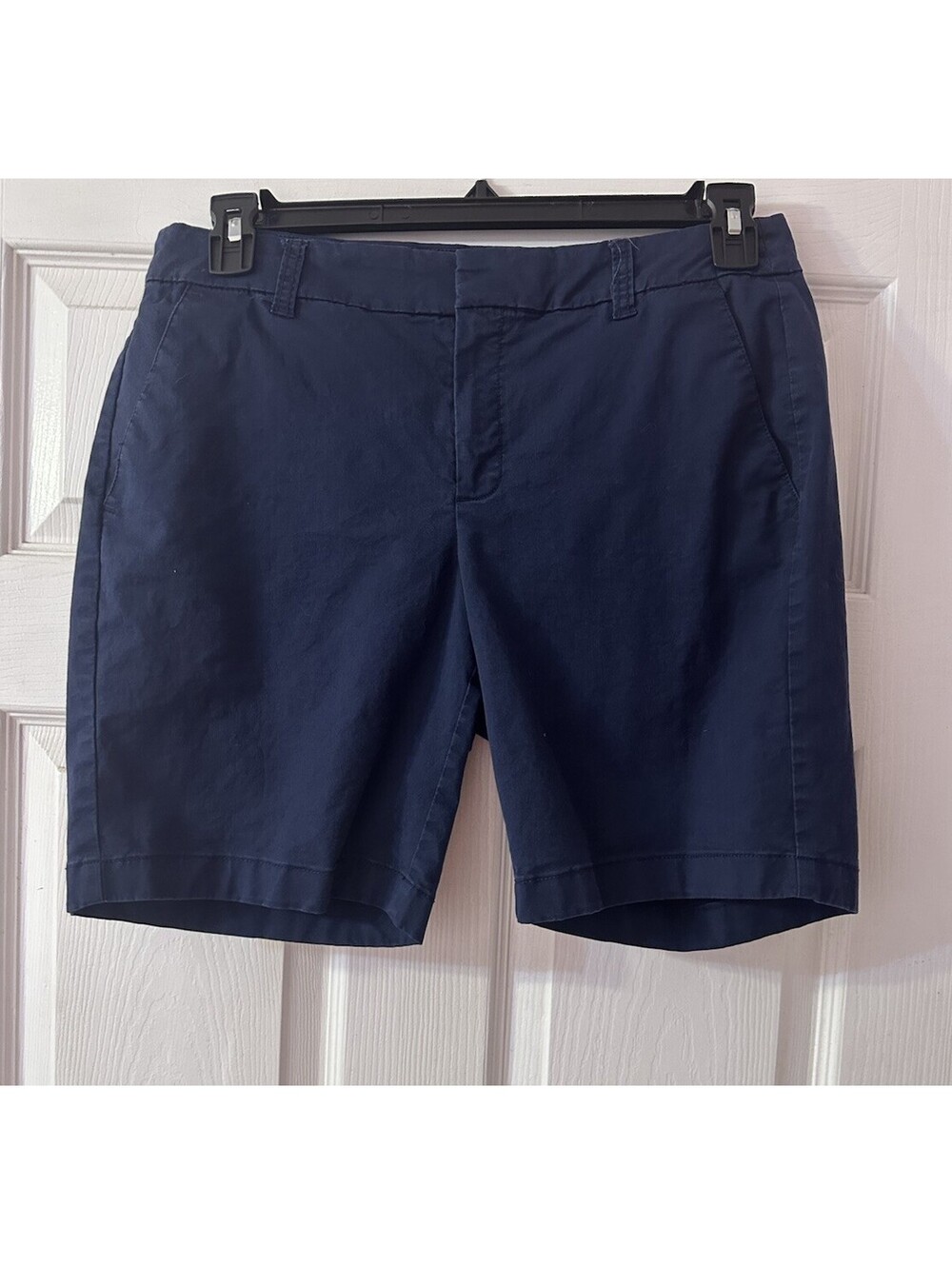 J.Crew Womenโs Size 8 Navy Blue Chino Bermuda Shorts Mid Rise Casual